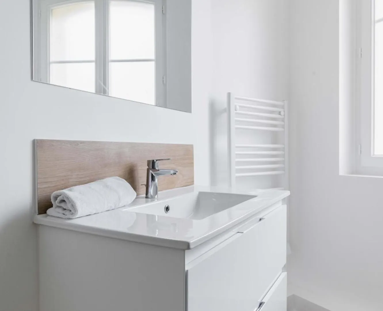 2 Pieces Fonctionnel Metro Jaures - Paris 19 - 4P - Flat-Guest Apartment